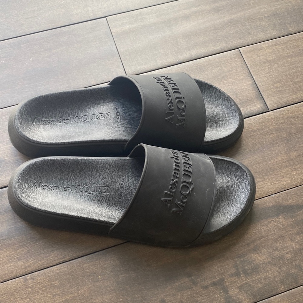 Alexander McQueen Slides